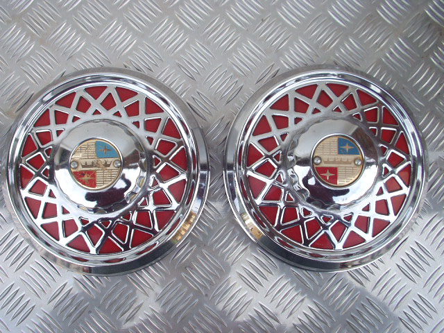 Vigano rare wheel cover 8''.jpg